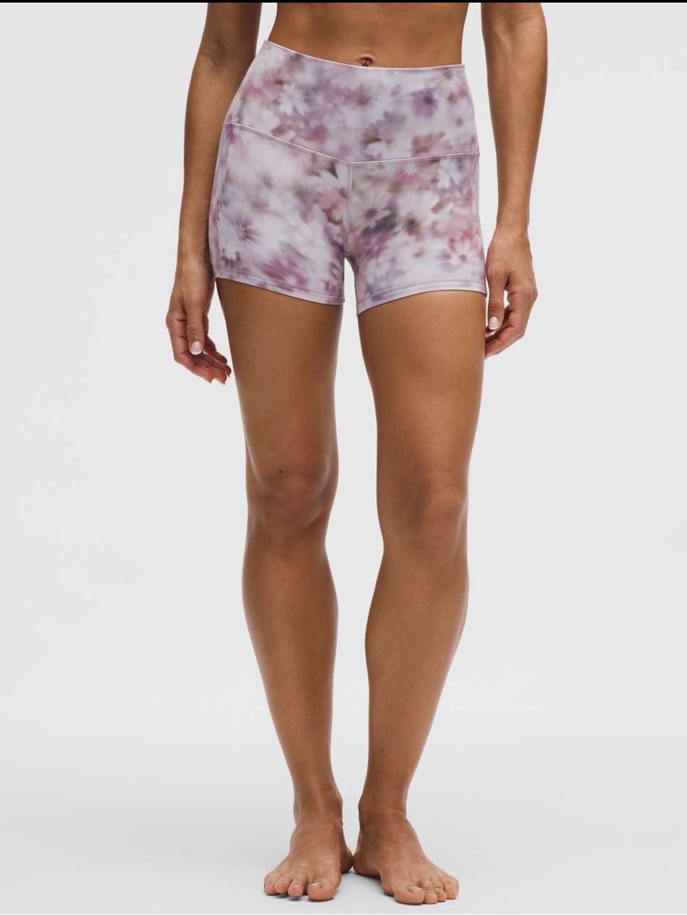Like new! Lululemon Align High-Rise Shorts 4” – Meadow Haze Pink Multi
